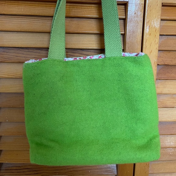 Past Times Vintage Inspired Wool Shoulder Bag - Picture 3 of 7